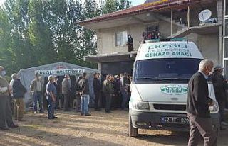 Kuzusunu kurtarmak isterken boğulan çocuk son yolculuğuna...