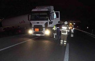 LPG yüklü tanker şarampole devrildi: 1 yaralı