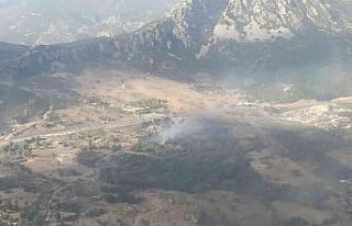 Makilik alanda çıkan yangında 10 dönüm alan zarar...