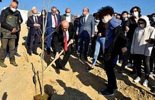 Manisa CBÜ’de fidan dikim töreni