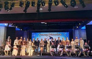 Manisa’da ‘Yunus Dilinden Konseri’ düzenlendi