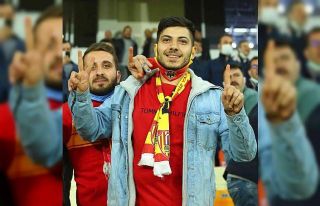 Marius Sumudica’ya sevgi seli