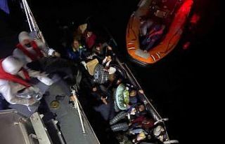 Marmaris’te 46 düzensiz gömen kurtarıldı