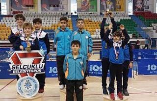 Masa Tenisi takımı Ankara’dan şampiyonluk ile...