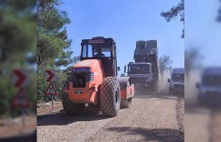 Meke Çiftlik yolunda asfaltlama yapıldı