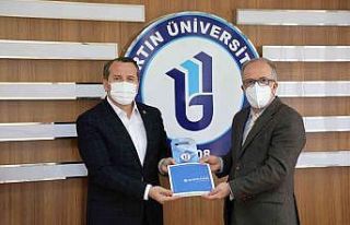 Memur-Sen Genel Başkanı Yalçın, Rektör Uzun’u...