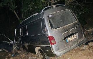 Menteşe’de uçuruma yuvarlanan aracın şoförü...