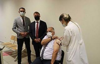 Mersin Adliyesi’nde ’Covid-19 aşı noktası’...