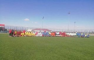 Minik kramponlar turnuvasında kozlarını paylaştılar