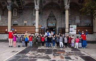 Miniklerden Camii ziyareti