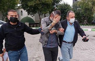 Misafir olduğu evin otomobilini çaldı