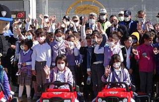 Mobil trafik eğitim tırı Van’da