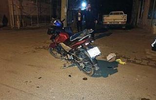 Motosikletler çarpıştı: 1 yaralı
