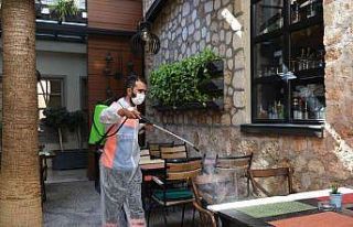 Muratpaşa Belediyesi’nden festival öncesi Kaleiçi’nde...