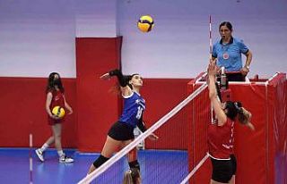 Muratpaşa’nın Sultanları galibiyet serisini 4’e...
