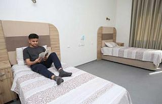 Nilüfer’de barınma sıkıntısı giderilen öğrenciler...