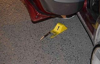 Önce bıçakladı sonra gasp etti, kaçarken yakalandı