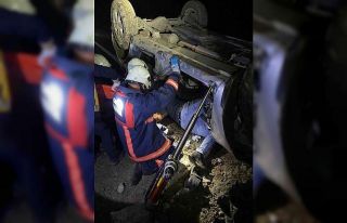 Ordu’da araç içinde sıkışan sürücü güçlükle...