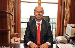 Osmaniye Valiliği güneş panelleri ile elektriğini...