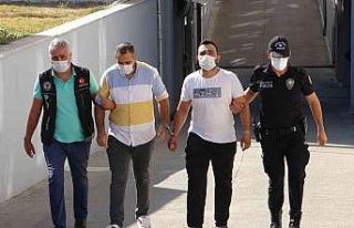 Oto yıkamacı ile arkadaşı uyuşturucuyla yakalandı