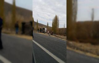 Otomobil şarampole devrildi: 3 yaralı