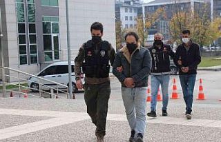 Otomobilin arka koltuğundan 53 kilo 800 gram eroin...