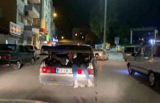Otomobilin bagajında tehlikeli yolculuk