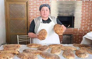 (ÖZEL) Annesinden öğrendiği 100 yıllık yöresel...