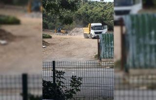 (Özel) Büyükada’da inşaat atıklarını ormanlık...