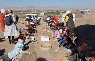 (ÖZEL) Minikleri heyecanlandıran arkeolojik kazı...
