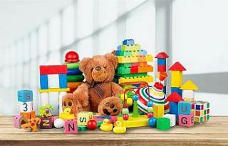 Özhan’in kitap ve oyuncak bağış kampanyası...