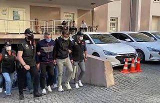 PETKİM çalışanı 22 FETÖ şüphelisinden 3’ü...