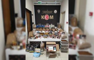 Polis 5 işyerine kaçak makaron ve tütün operasyonu...