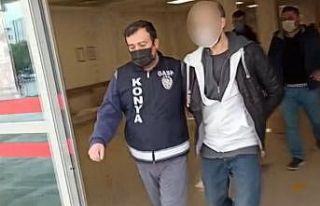 Polis olarak kendini tanıttı, iki kişiyi gasp ettikten...