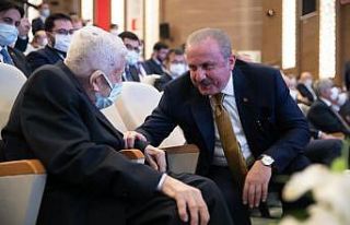 Recai Kutan: “Erbakan yeri geldi milletine, İslam...