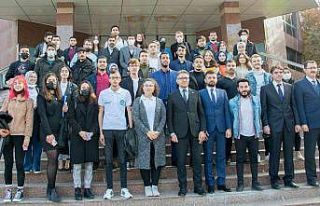 Rektör Aksoy, öğrenci toplulukları ile buluştu