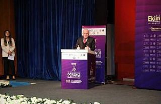 Rektör Aydın: “Batı ülkelerine giden öğrencileri...