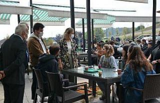 Rektör Çakar öğrencilerle buluştu