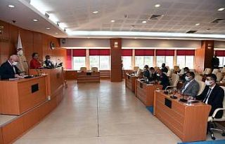 Rektör Savaş, ’Üniversitelerde Güvenlik Tedbirleri’...