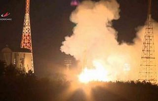 Rusya, 36 OneWeb uydusunu daha uzaya fırlattı