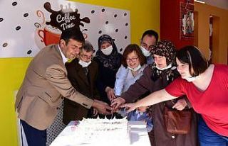 Şahinoğlu, iş yeri açılışına katıldı