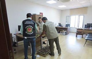 Saka kuşu kaçakçıları yakalandı