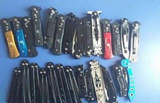 Satışı yasak olan bıçakları satan şahıs gözaltına...