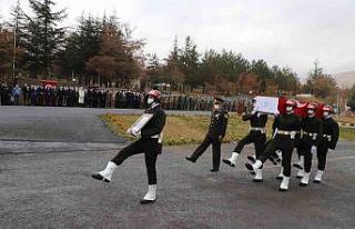 Şehit Yalman için Hakkari’de tören düzenlendi