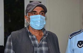 Seyyar satıcı yerde bulduğu para dolu cüzdanı...