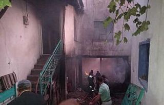 Simav’da korkutan yangın