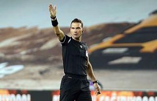 Sivasspor - Adana Demirspor maçını Bahattin Şimşek...