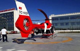 Solunum sıkıntısı çeken hastanın yardımına...