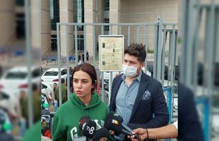 Sosyal medya fenomeni Ece Ronay’dan Mehmet Ali Erbil’e...
