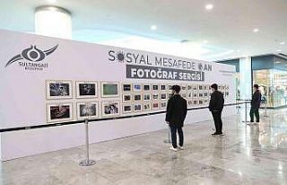 "Sosyal Mesafede ‘O’ An Resim Sergisi"...